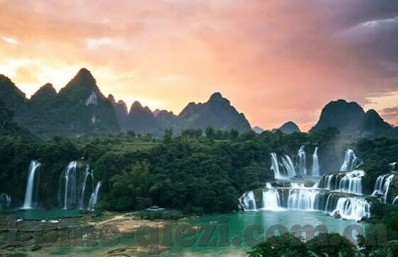 亚洲成人无码视频-亚洲成人无码视频，文化与社会的多维度审视